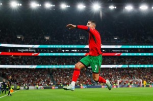 mk体育app-还得靠他！上半场轮休 C罗绝杀帮葡萄牙逆转取胜！